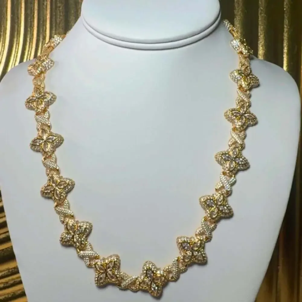 Gold Clover Cuban Link Necklace 4541